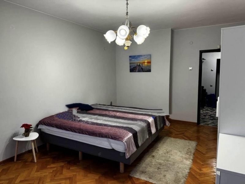K pronájmu  3 ložnice Sofia , Medicinska akademija , 128 m2 | 25740397 - obraz [7]