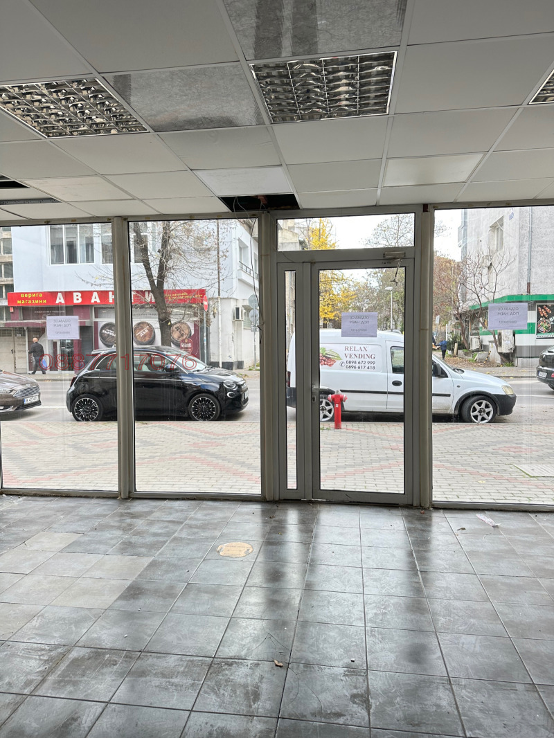 Дава под наем МАГАЗИН, гр. Варна, Колхозен пазар, снимка 7 - Магазини - 52599833