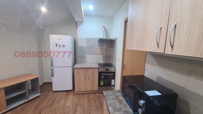 De inchiriat  1 dormitor Sofia , Țentâr , 65 mp | 57299416 - imagine [10]