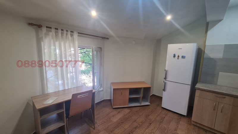 De inchiriat  1 dormitor Sofia , Țentâr , 65 mp | 57299416 - imagine [11]