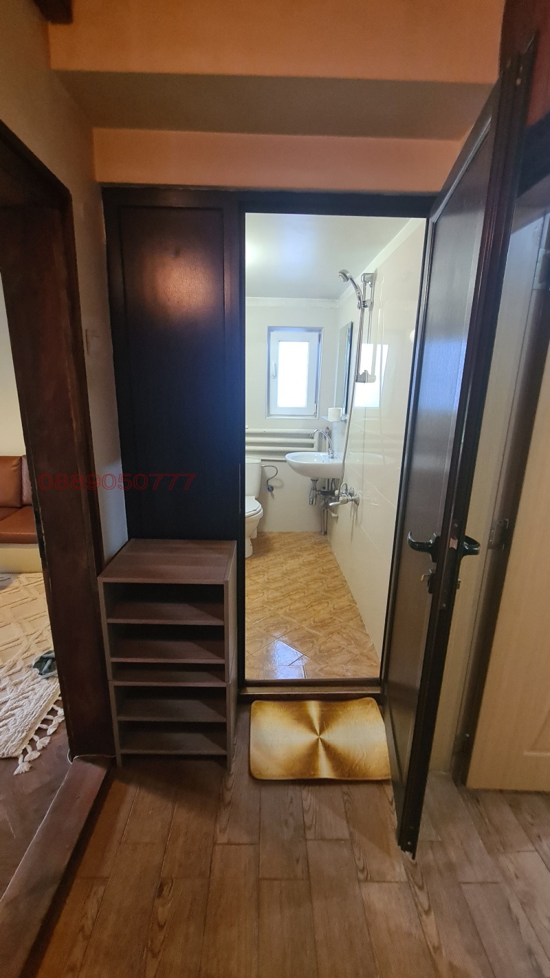De inchiriat  1 dormitor Sofia , Țentâr , 65 mp | 57299416 - imagine [7]
