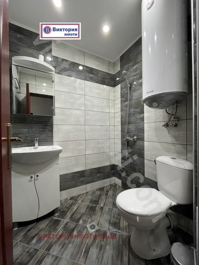 Дава под наем 2-СТАЕН, гр. Велико Търново, Център, снимка 7 - Апартаменти - 53015932