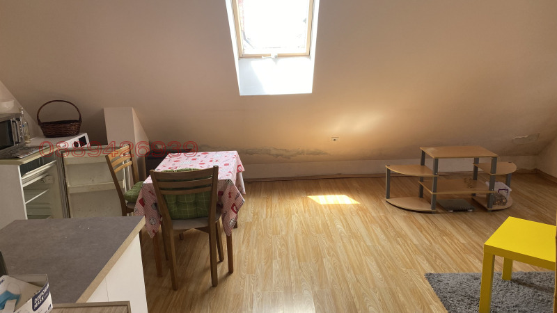 De inchiriat  Pod Sofia , Manastirsci livadi , 40 mp | 18694134 - imagine [2]