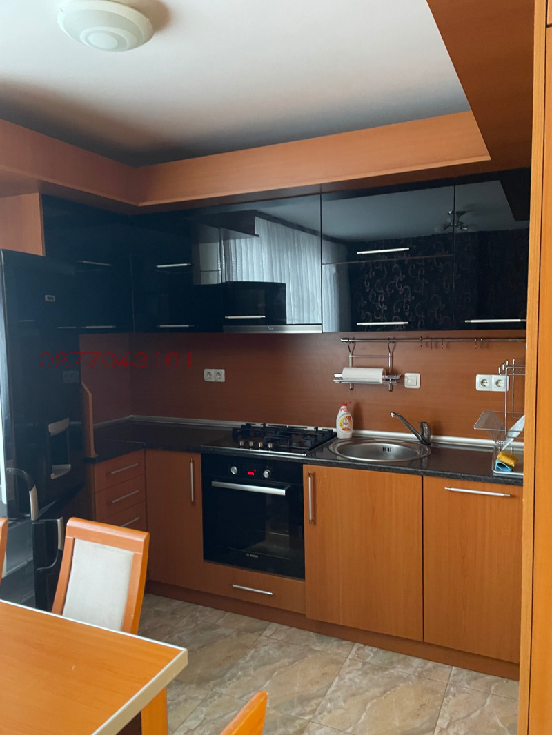 Дава под наем 3-СТАЕН, гр. София, Витоша