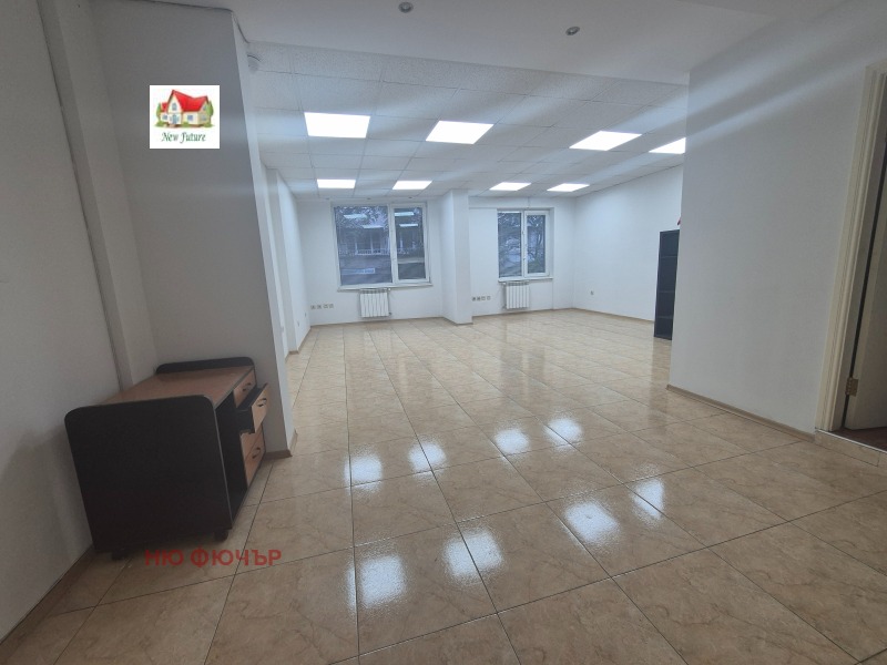 K pronájmu  Kancelář Sofia , Chipodruma , 250 m2 | 41731821 - obraz [10]