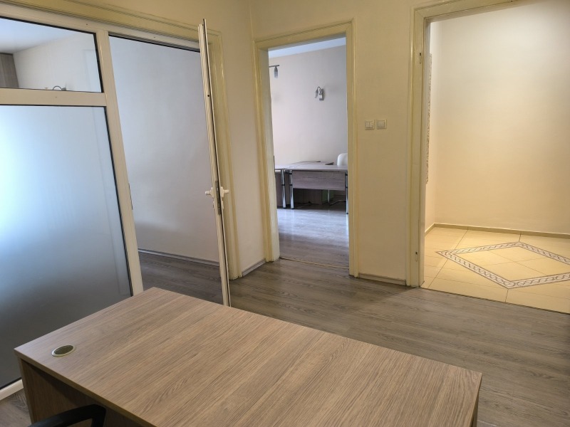 Zu vermieten  Büro Sofia , Zentar , 120 qm | 92266335 - Bild [5]