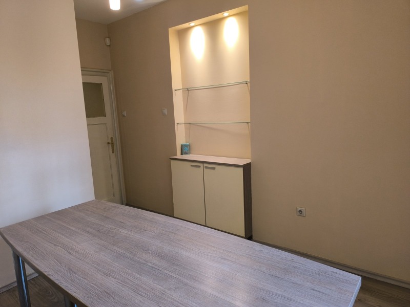 Zu vermieten  Büro Sofia , Zentar , 120 qm | 92266335 - Bild [12]