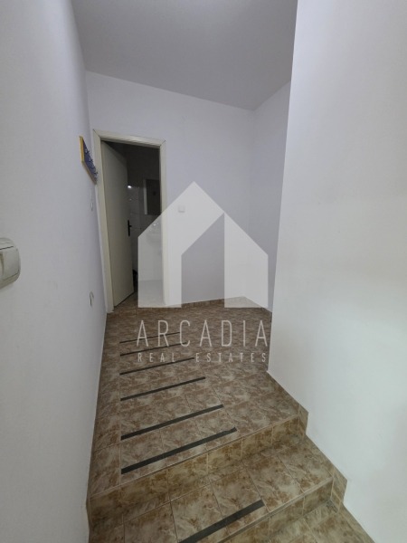Дава под наем ОФИС, гр. Пловдив, Център, снимка 4 - Офиси - 53410873