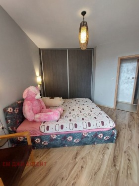 ���� ��� ���� 3-����� | Imot.bg � ����� ������ 7