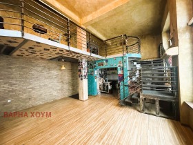 Bar; Kahve dükkanı JP Gara, Varna