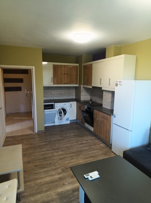Te huur  2 slaapkamers Sofia , Studentski grad , 60 m² | 38387124