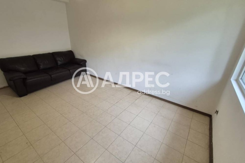 Дава под нем  Офис, град София, Лозенец •  200 € • ID 43854836 — holmes.bg - [1] 