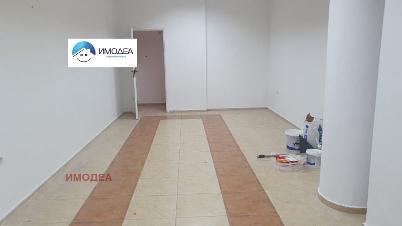 K pronájmu  Prodejna Veliko Tarnovo , Centar , 42 m2 | 43005019