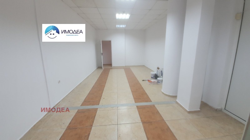 K pronájmu  Prodejna Veliko Tarnovo , Centar , 42 m2 | 43005019 - obraz [2]