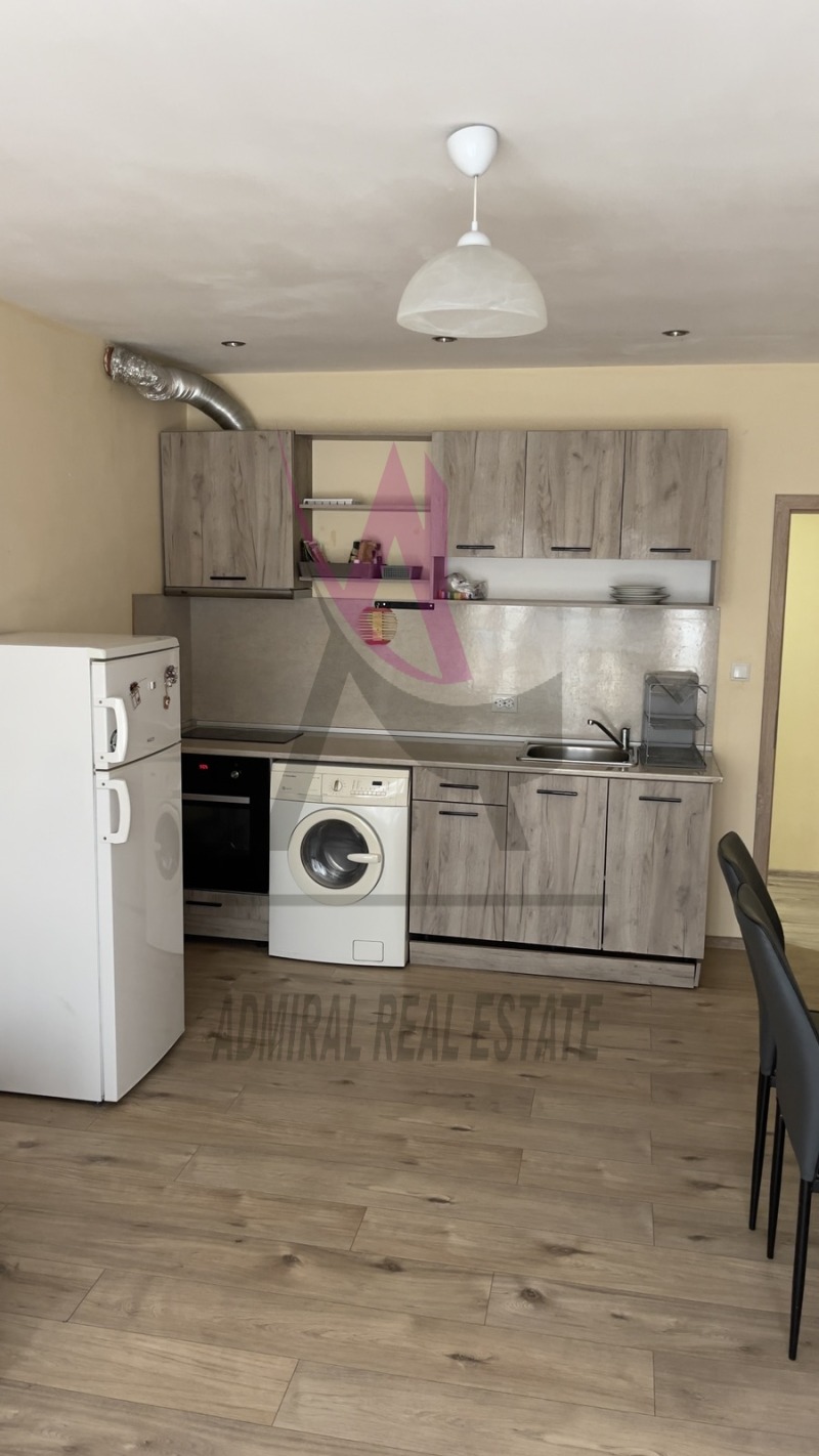 K pronájmu  1 ložnice Varna , Vazraždane 3 , 65 m2 | 77879248