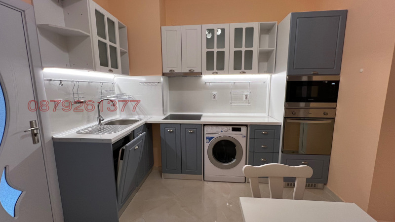 Дава под наем  2-стаен град София , Център , 65 кв.м | 39545081