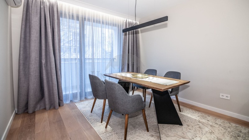 K pronájmu  3 ložnice Sofia , Iztok , 142 m2 | 82846828 - obraz [8]