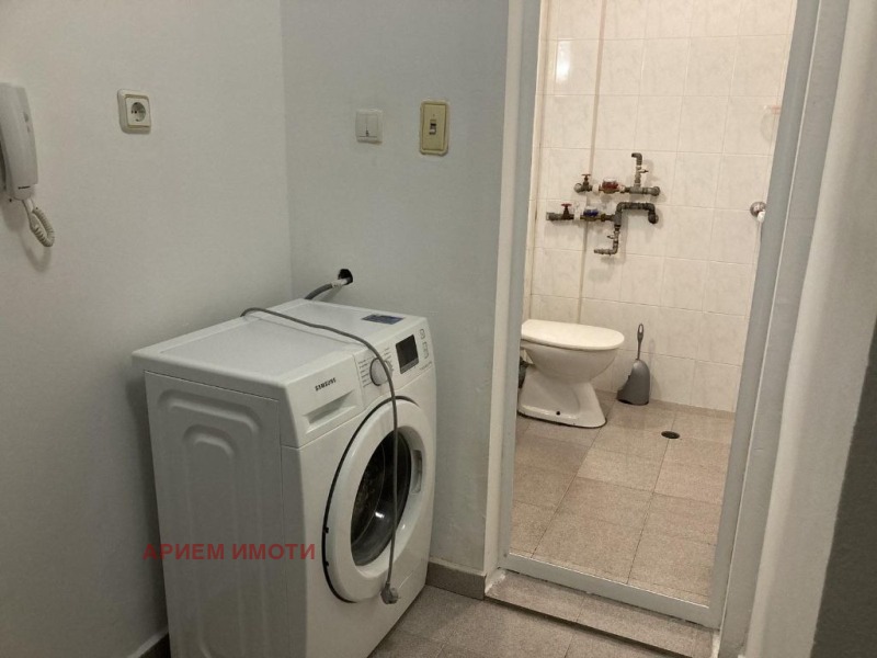 Издаје се  1 спаваћа соба Софија , Хладилника , 50 м2 | 10952725 - слика [14]