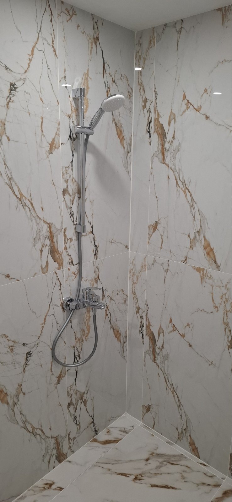 Дава под наем 2-СТАЕН, гр. Варна, Център, снимка 8 - Апартаменти - 53491814