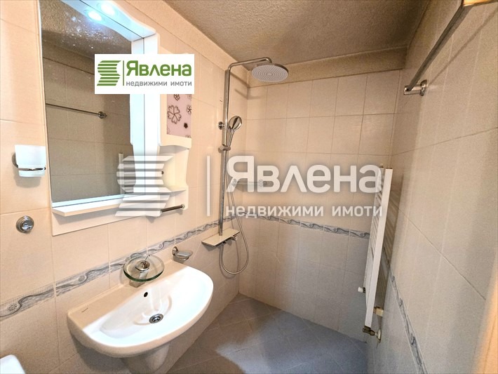 Издаје се  2 спаваће собе Софија , Центар , 94 м2 | 61568645 - слика [12]