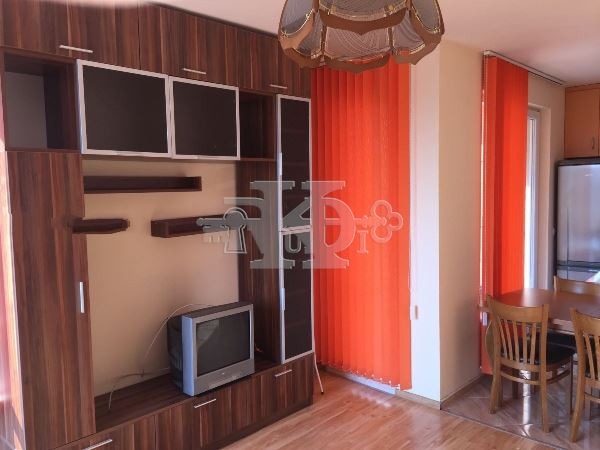Дава под наем  3-стаен град Варна , Възраждане 1 , 89 кв.м | 42399779 - изображение [7]