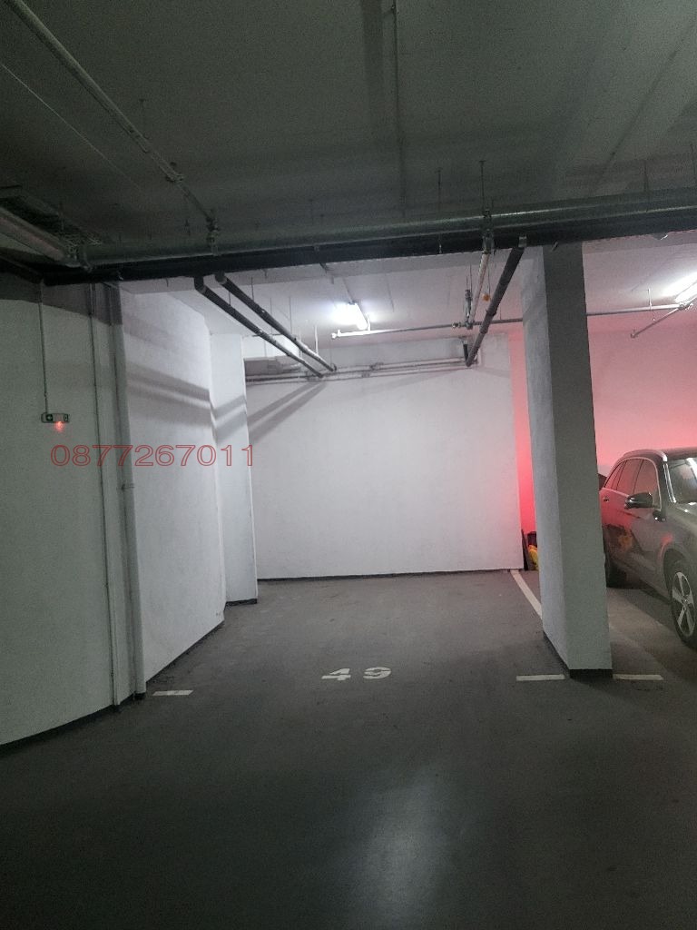 Дава под наем ГАРАЖ, ПАРКОМЯСТО, гр. Варна, Бриз