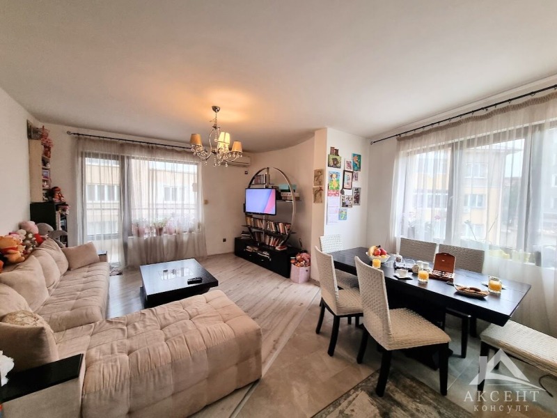 Дава под наем 2-СТАЕН, гр. Перник, Димова махала, снимка 13 - Апартаменти - 52524224