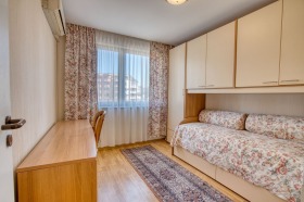 ���� ��� ���� 4-����� | Imot.bg � ����� ������ 8