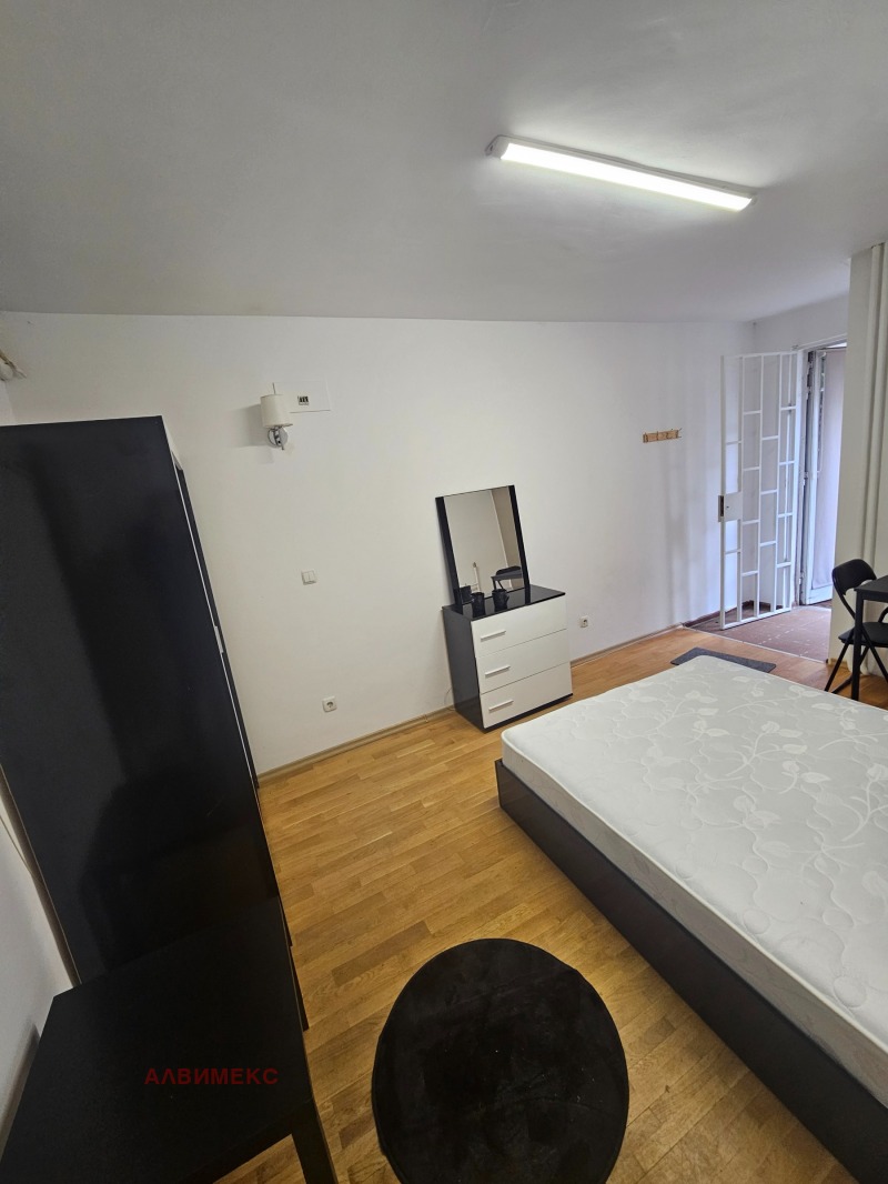 Para alugar  Estúdio Sofia , Lozenec , 30 m² | 29912022 - imagem [3]