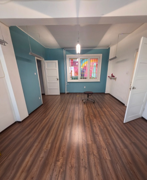 Под наем ОФИС, град София, Център • 1200 € • 76125908 — Holmes.bg