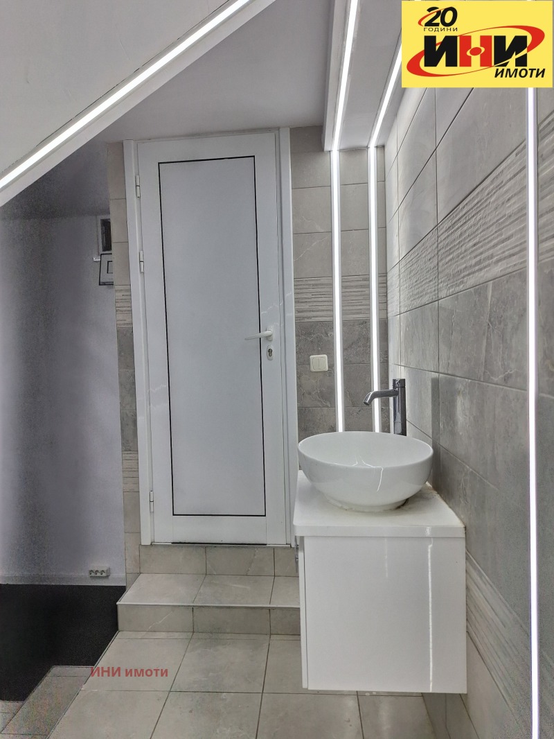 För uthyrning  Kontor Ruse , Centar , 200 kvm | 44314027 - bild [10]