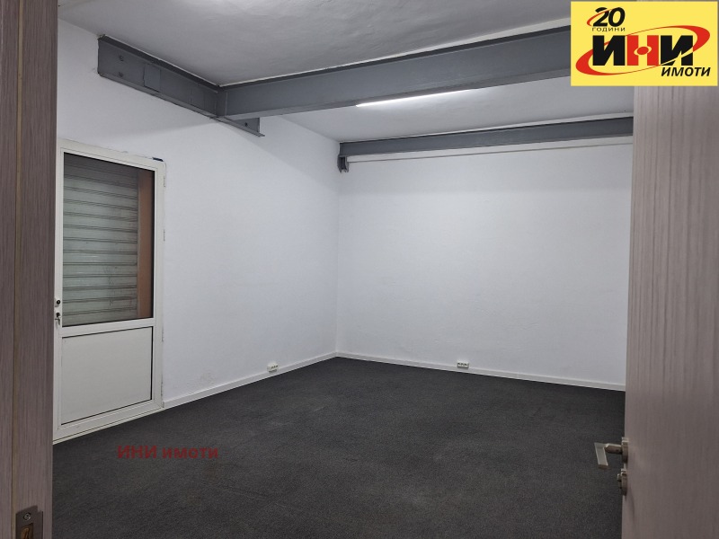 För uthyrning  Kontor Ruse , Centar , 200 kvm | 44314027 - bild [6]