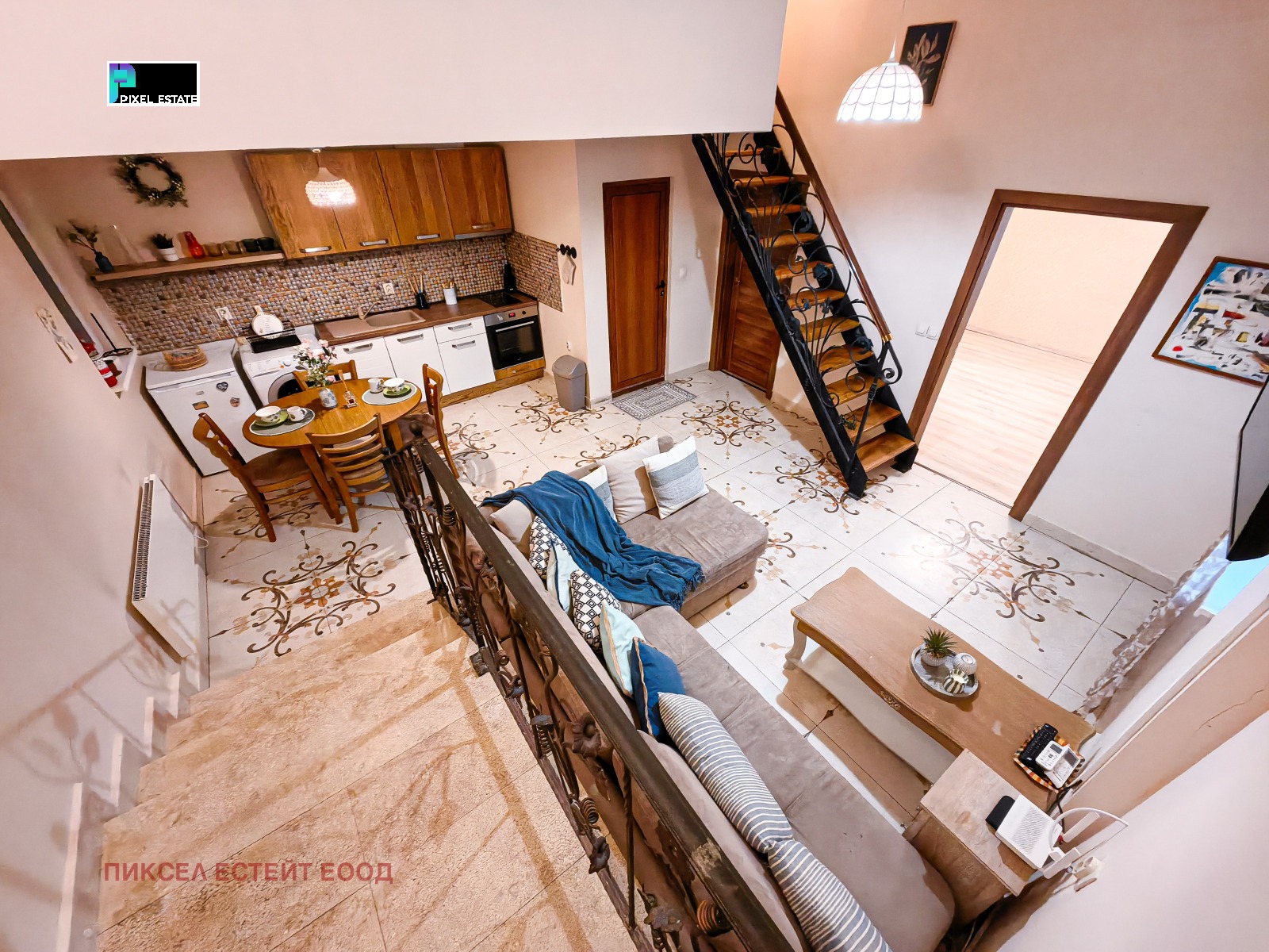 Дава под Наем 4-СТАЕН в град София, Център - 100 кв.м / 900 € » 1 760.25 лв., ПИКСЕЛ ЕСТЕЙТ ЕООД