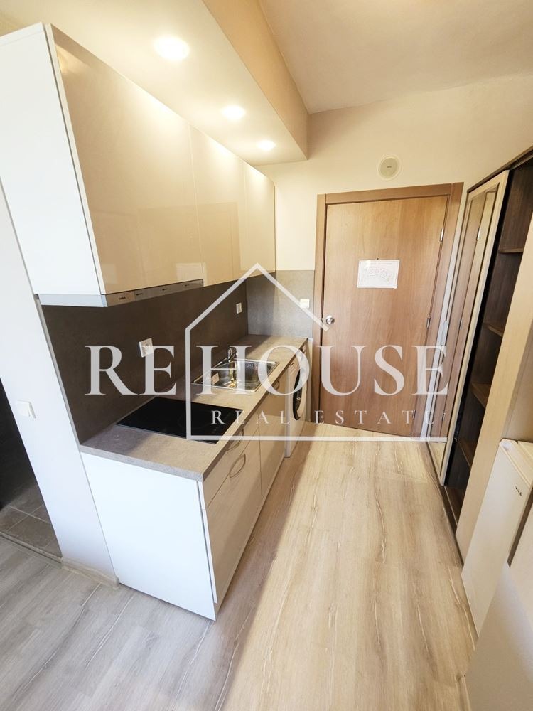 Do wynajęcia  Studio Warna , k.k. Sw.Sw. Konstantin i Elena , 30 mkw | 25851167