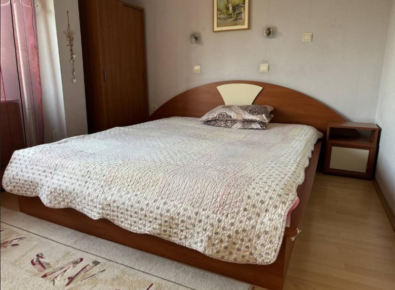 For Rent  1 bedroom Plovdiv , Kamenitsa 1 , 68 sq.m | 61554680 - image [3]
