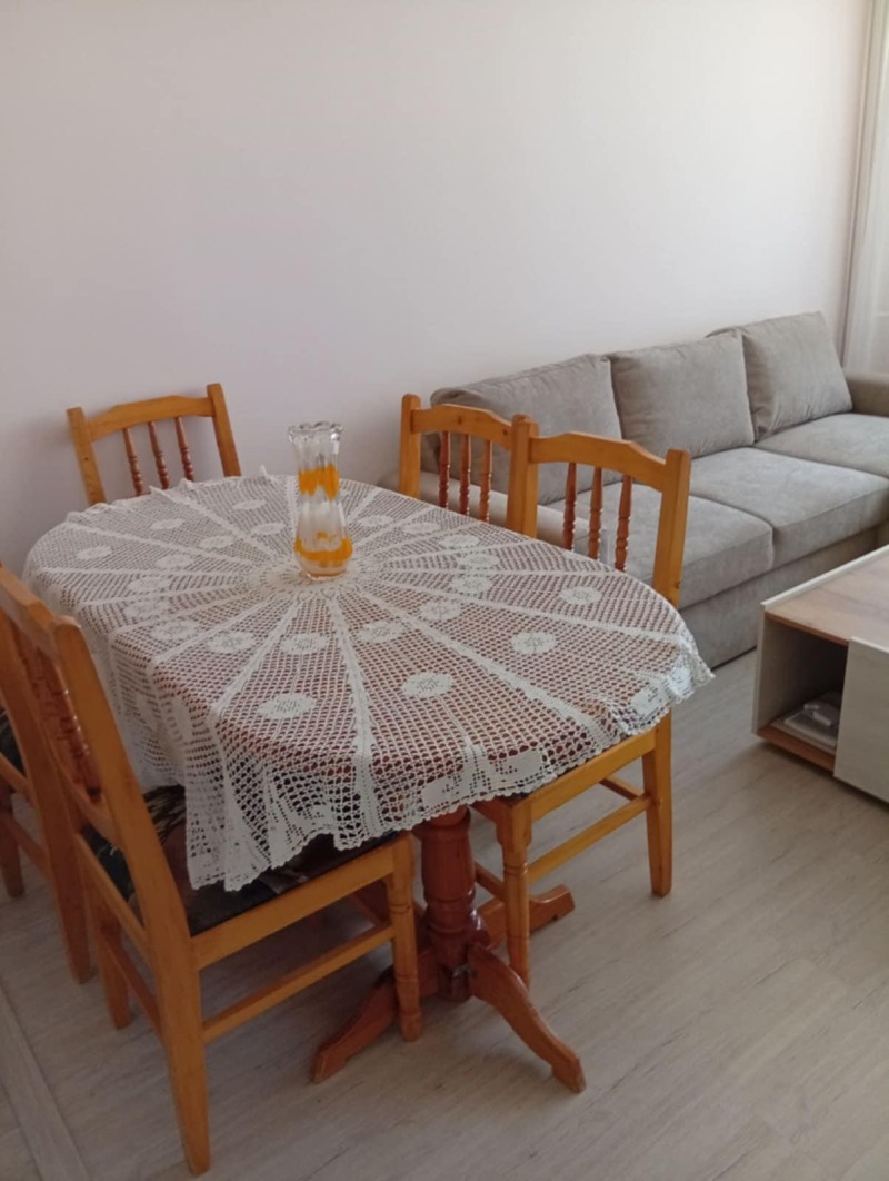 Издаје се  1 спаваћа соба Софија , Лјулин 6 , 46 м2 | 93299684