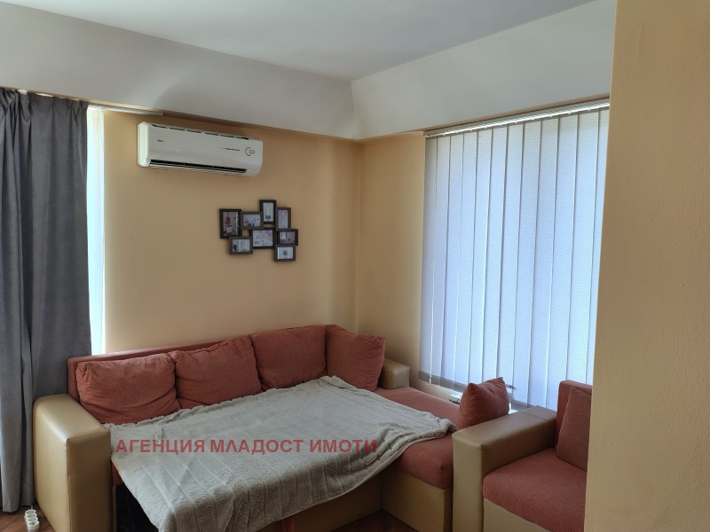 De inchiriat  2 dormitoare Sofia , Manastirsci livadi , 80 mp | 65930398 - imagine [16]