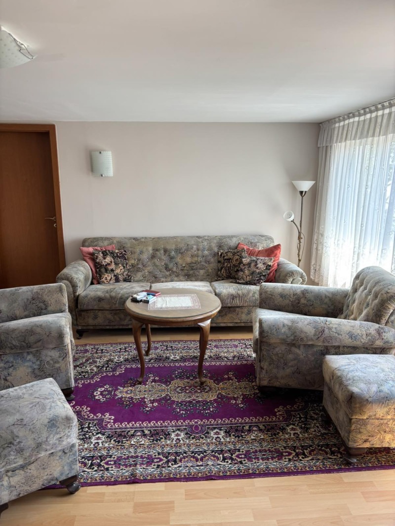 För uthyrning  2 sovrum Burgas , Centar , 85 kvm | 18045360