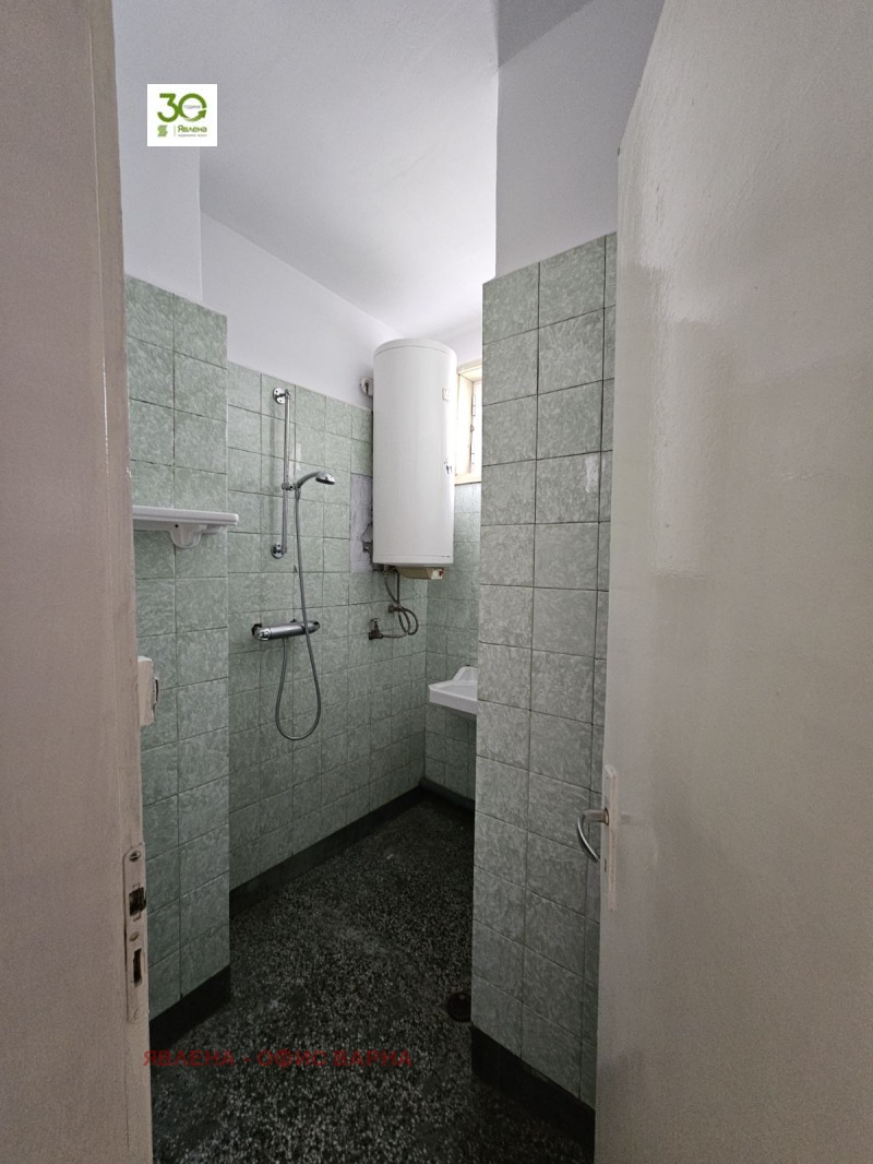 Дава под наем 3-СТАЕН, гр. Разград, Варош, снимка 9 - Апартаменти - 53019037