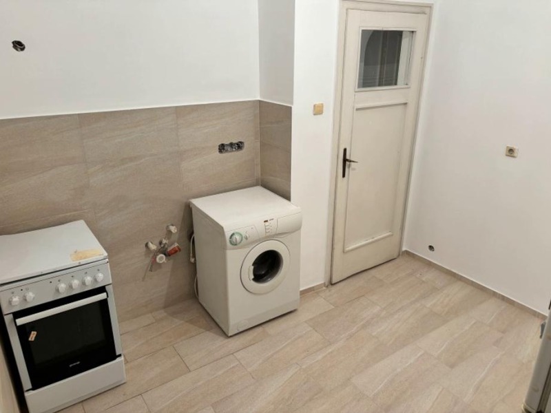 För uthyrning  2 sovrum Sofia , Centar , 108 kvm | 62170457 - bild [6]