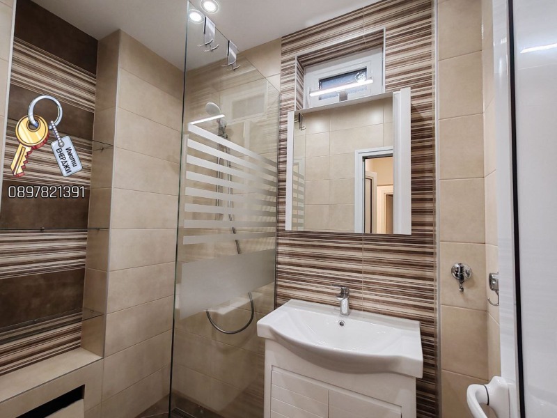 Дава под наем 4-СТАЕН, гр. Плевен, Идеален център, снимка 13 - Апартаменти - 52356337