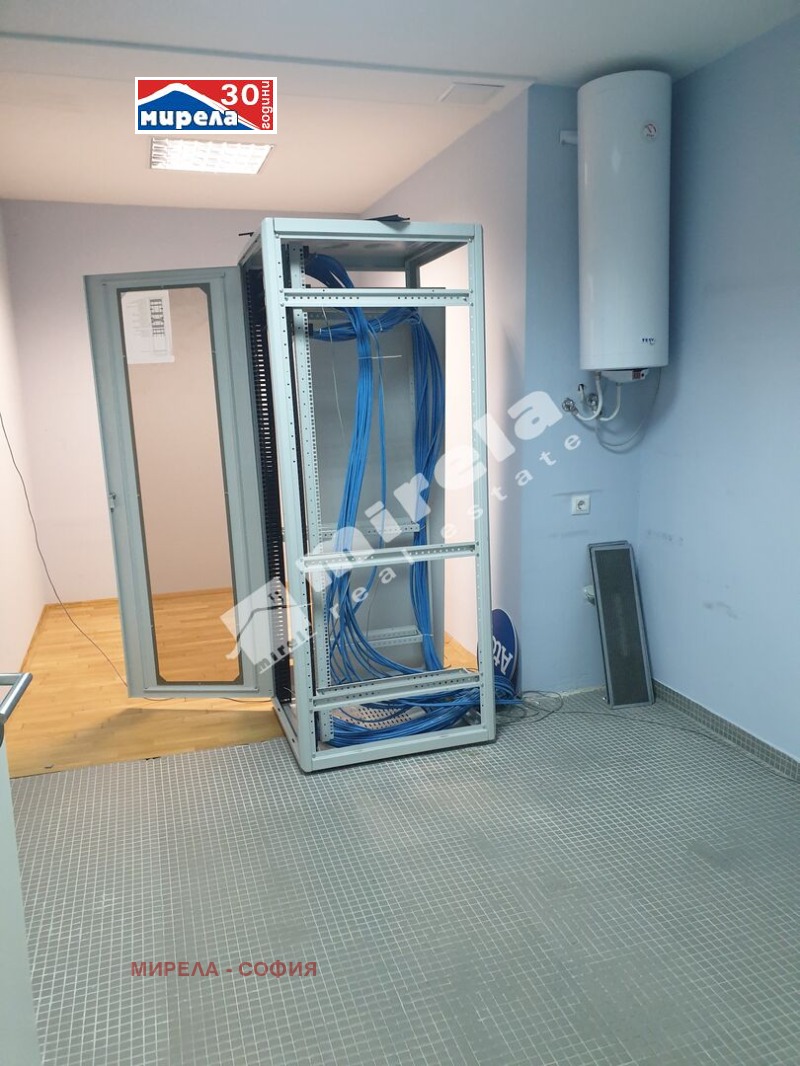 Da affittare  Ufficio Sofia , Mladost 4 , 230 mq | 74406244 - Immagine [6]