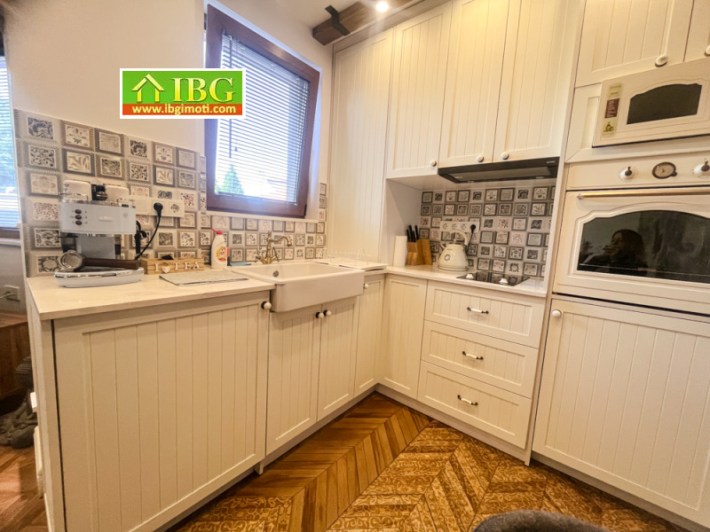 Дава под наем 2-СТАЕН, гр. Русе, Център, снимка 2 - Апартаменти - 52388034