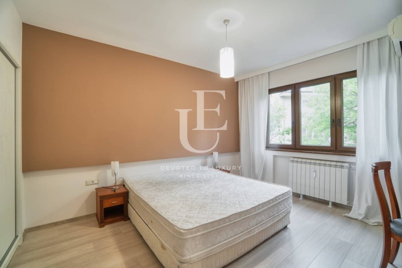 A louer  2 chambres Sofia , Tsentar , 95 m² | 46033620 - image [2]