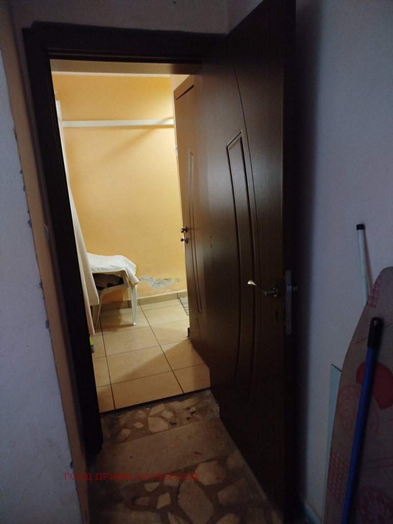 Kiadó  Üzlet Burgas , Centar , 40 négyzetméter | 20424245 - kép [5]