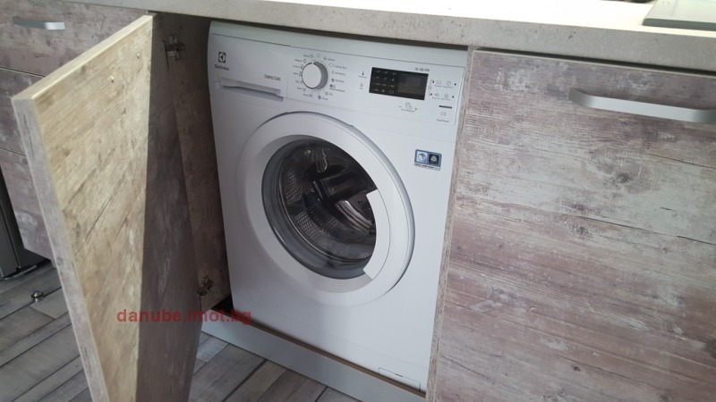 Zu vermieten  1 Schlafzimmer Ruse , Zentar , 72 qm | 45227869 - Bild [4]