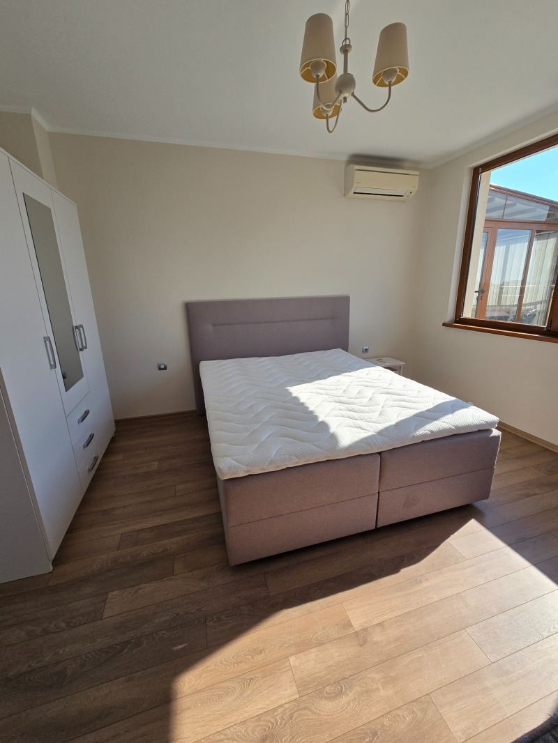 Zu vermieten  2 Schlafzimmer Plowdiw , Kjutschuk Parisch , 140 qm | 96262407 - Bild [11]