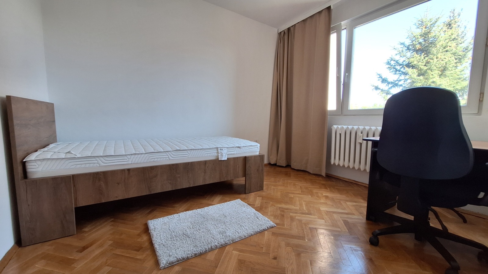 Дава под наем 4-СТАЕН, гр. София, Гео Милев, снимка 10 - Апартаменти - 55394637