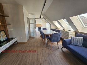 Casita Jladilnika, Sofia 1