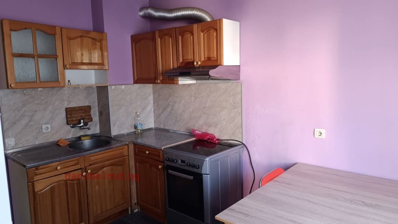 En renta  1 dormitorio Ruse , Tsentar , 72 metros cuadrados | 71583382 - imagen [4]